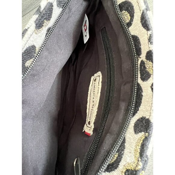 America and Beyond Faux Fur Convertible Clutch w/ Strap bag - Picture 7 of 10